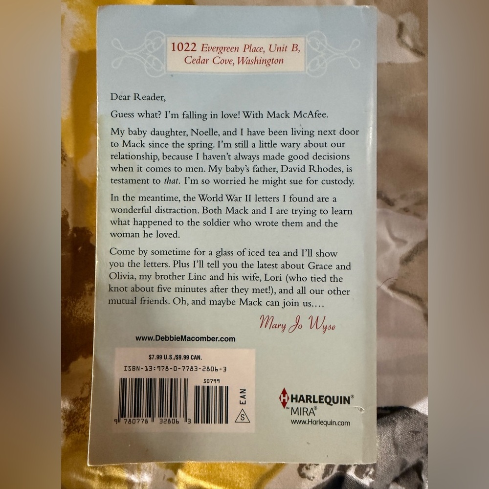 Debbie Macomber Cedar Cove Novel Set - Picture 3 of 5